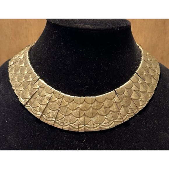 Cleopatra's Feather Collar Scale Necklace Statement Vintage Les Bernard ?